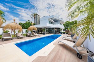 villas for sale in Mijas Golf